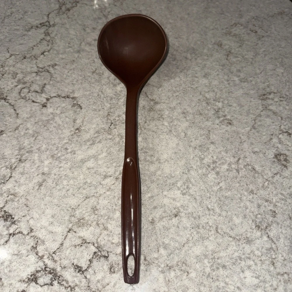 Vintage Foley Nylon Soup Stew Ladle Spoon Dipper Kitchen Utensil Brown 11 Inch